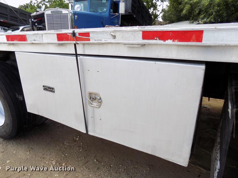 image for item DB2276 2000 Transcraft Eagle flatbed trailer