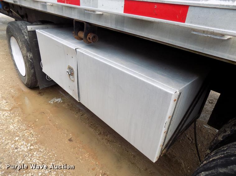 image for item DB2276 2000 Transcraft Eagle flatbed trailer