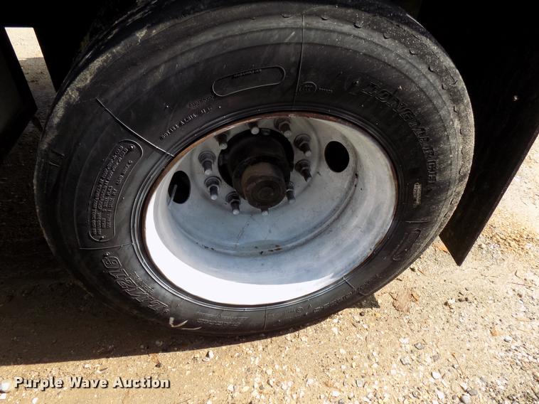 image for item DB2276 2000 Transcraft Eagle flatbed trailer