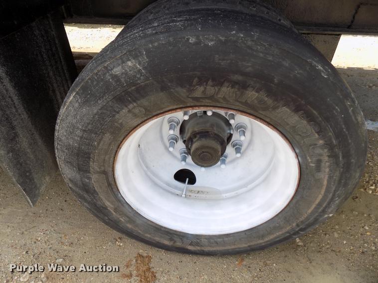 image for item DB2276 2000 Transcraft Eagle flatbed trailer