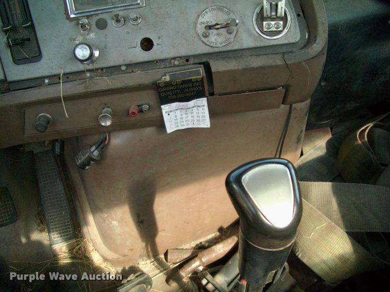 image for item DP9413 1996 Ford LTA9000 Aero Max semi truck