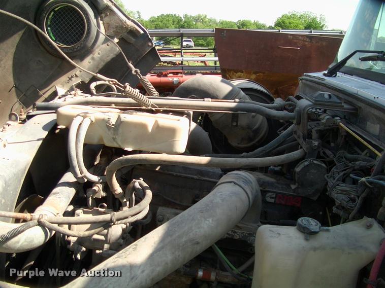 image for item DP9413 1996 Ford LTA9000 Aero Max semi truck