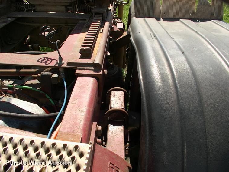 image for item DP9413 1996 Ford LTA9000 Aero Max semi truck