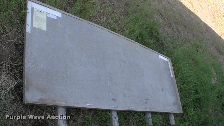 image for item DP9429 (3) headache racks