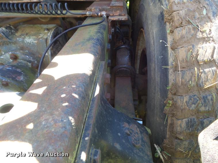 image for item K7651 1993 Mack CH613 semi truck