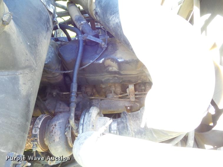 image for item K7651 1993 Mack CH613 semi truck