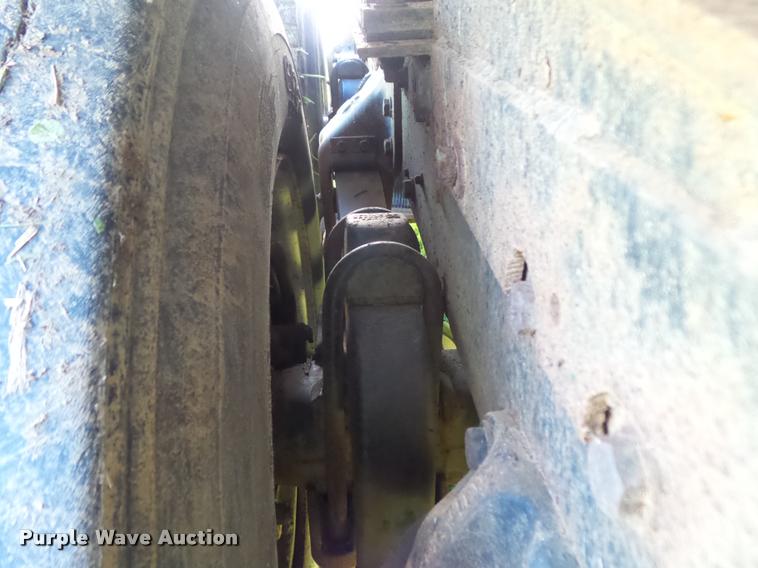 image for item K7651 1993 Mack CH613 semi truck