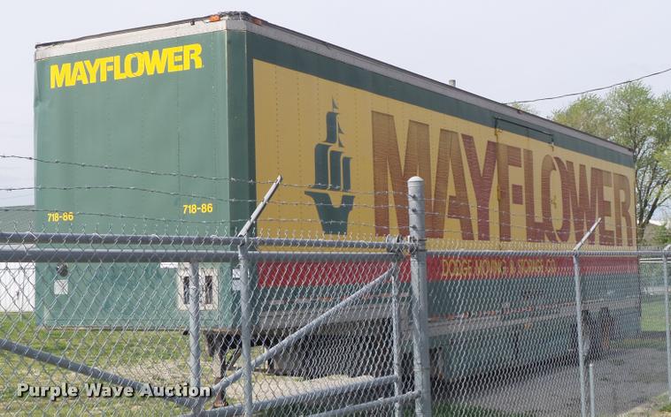 image for item K7675 1993 Kentucky dry van trailer