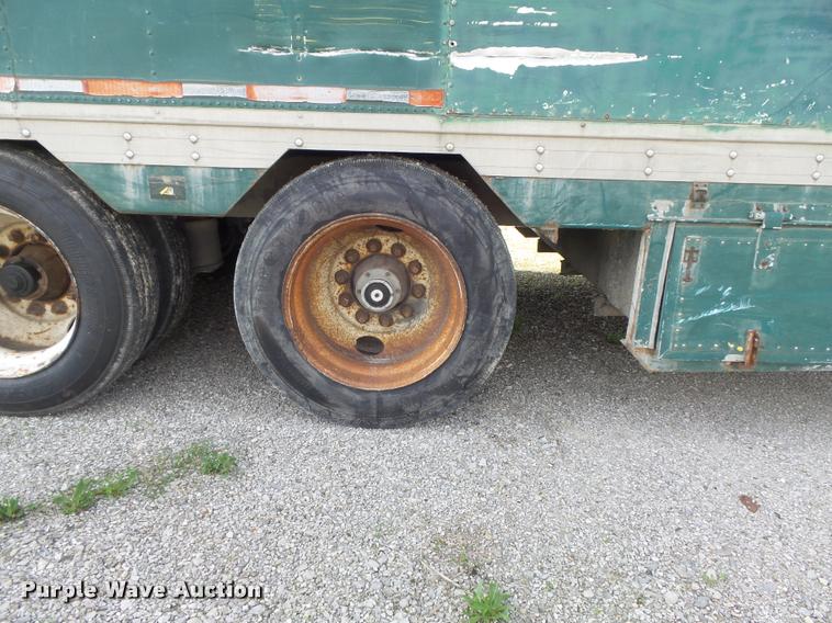 image for item K7675 1993 Kentucky dry van trailer