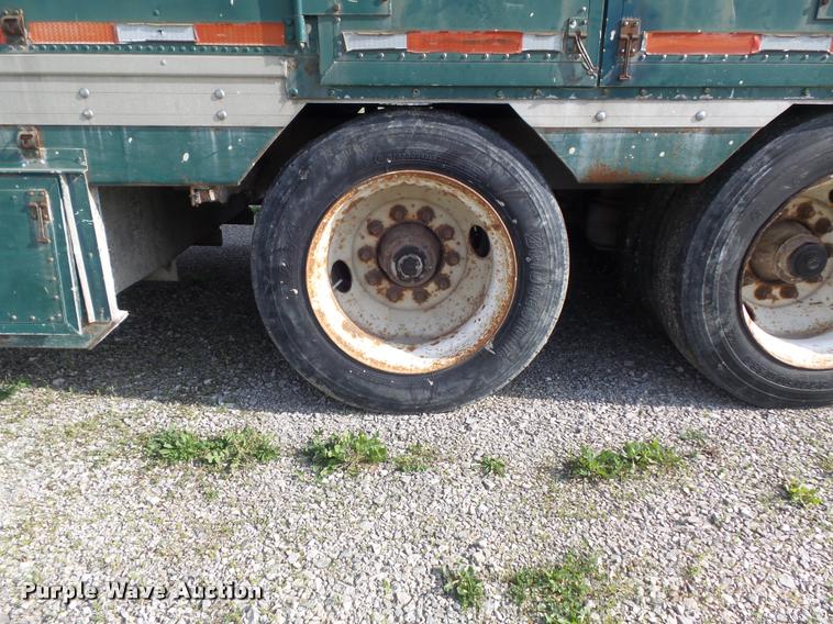 image for item K7675 1993 Kentucky dry van trailer