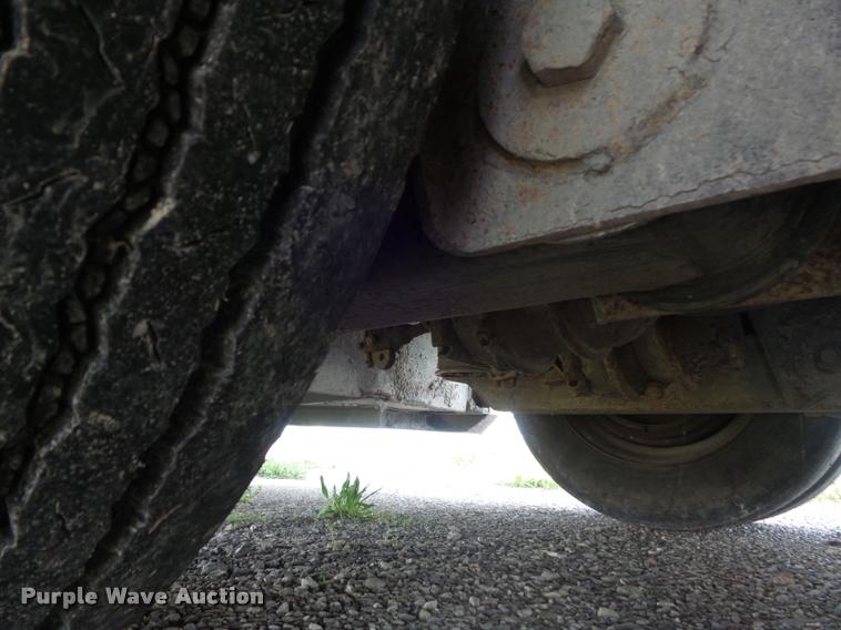 image for item K7675 1993 Kentucky dry van trailer