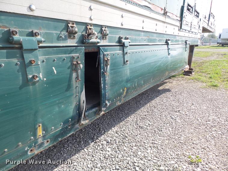 image for item K7675 1993 Kentucky dry van trailer