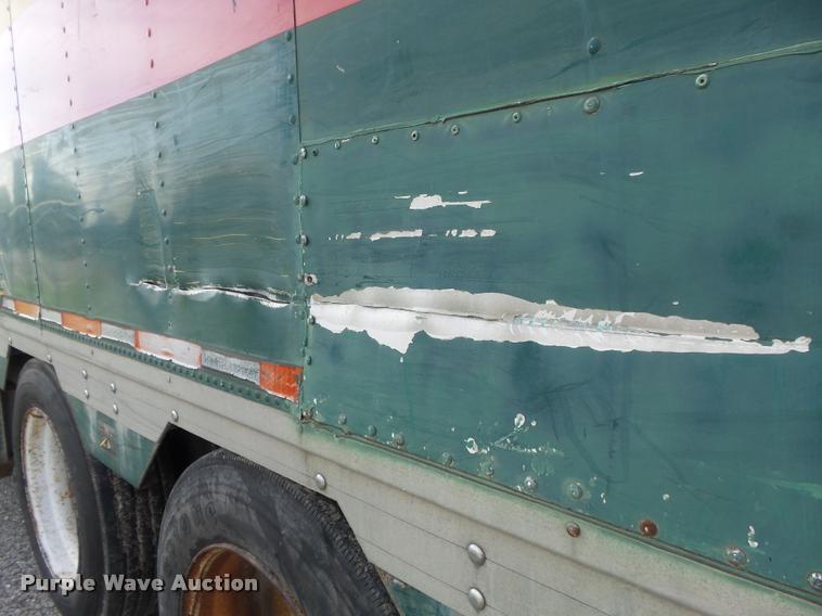 image for item K7675 1993 Kentucky dry van trailer