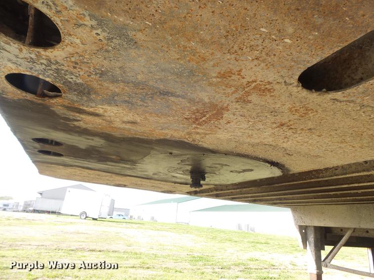 image for item K7675 1993 Kentucky dry van trailer