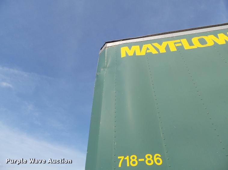 image for item K7675 1993 Kentucky dry van trailer