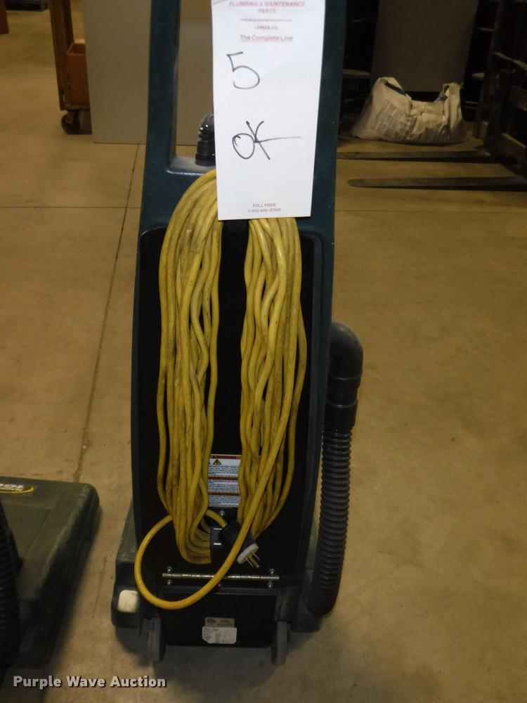 image for item BY9136 (3) Noble Magna Twin 1600 vacuums