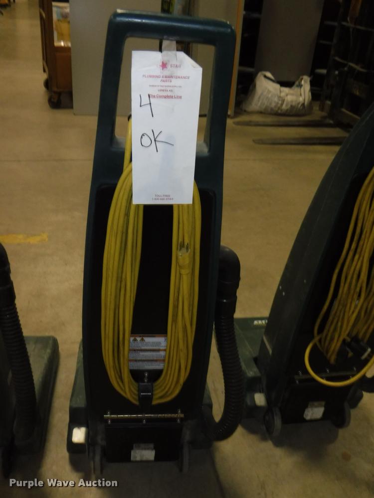 image for item BY9136 (3) Noble Magna Twin 1600 vacuums