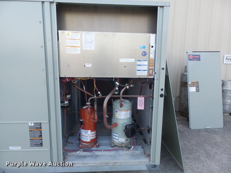 image for item CC9555 2014 Trane roof top air conditioner