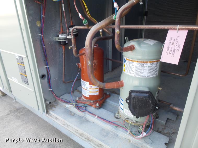 image for item CC9555 2014 Trane roof top air conditioner