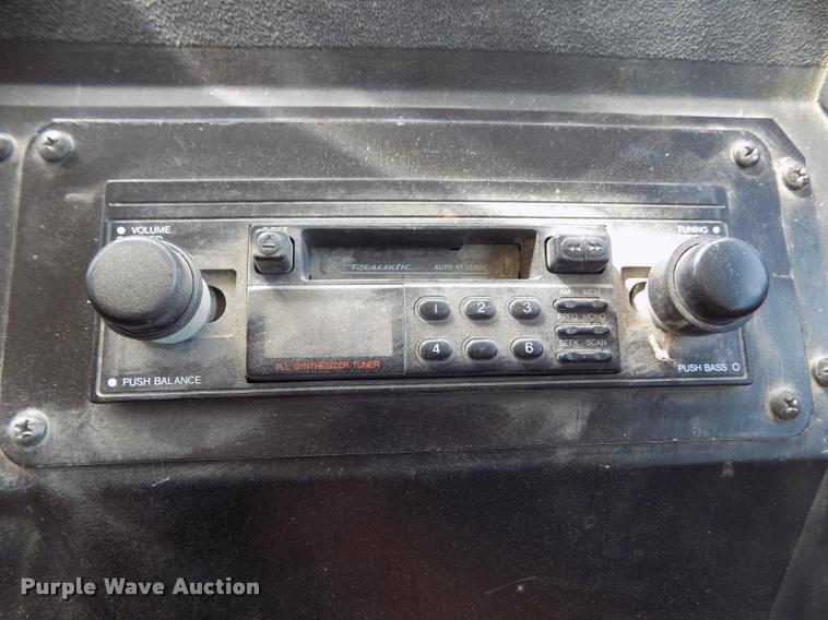 image for item DA0698 1996 Chevrolet school bus