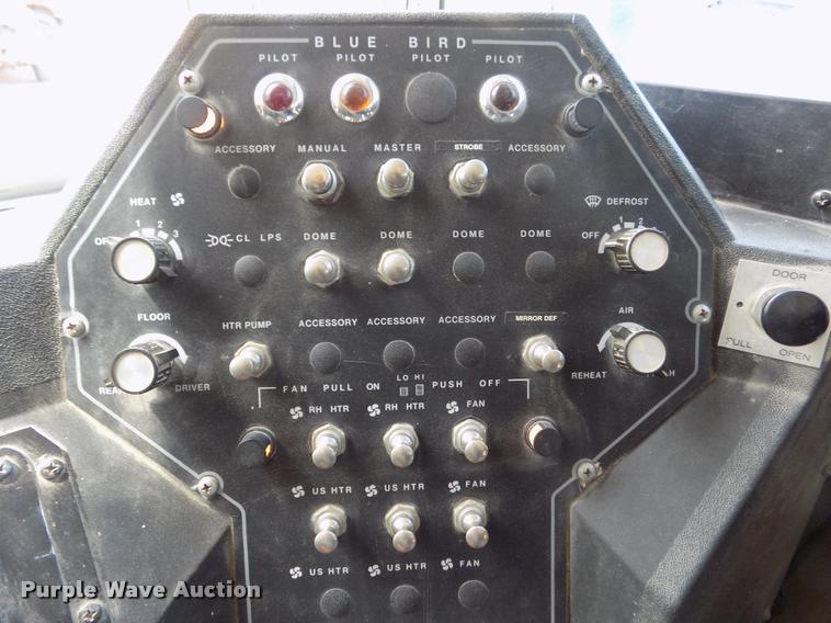 image for item DA0698 1996 Chevrolet school bus