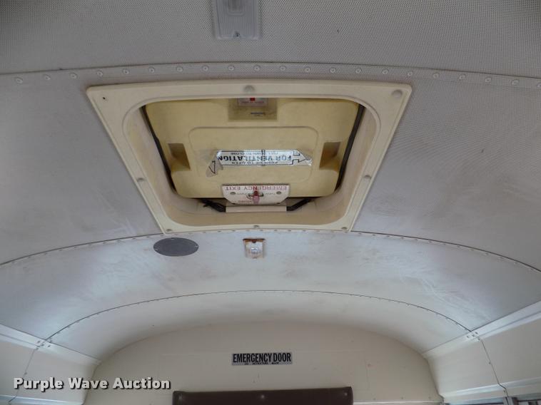 image for item DA0698 1996 Chevrolet school bus