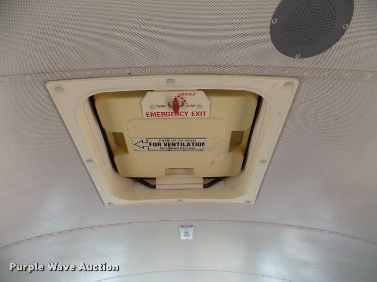 image for item DA0698 1996 Chevrolet school bus