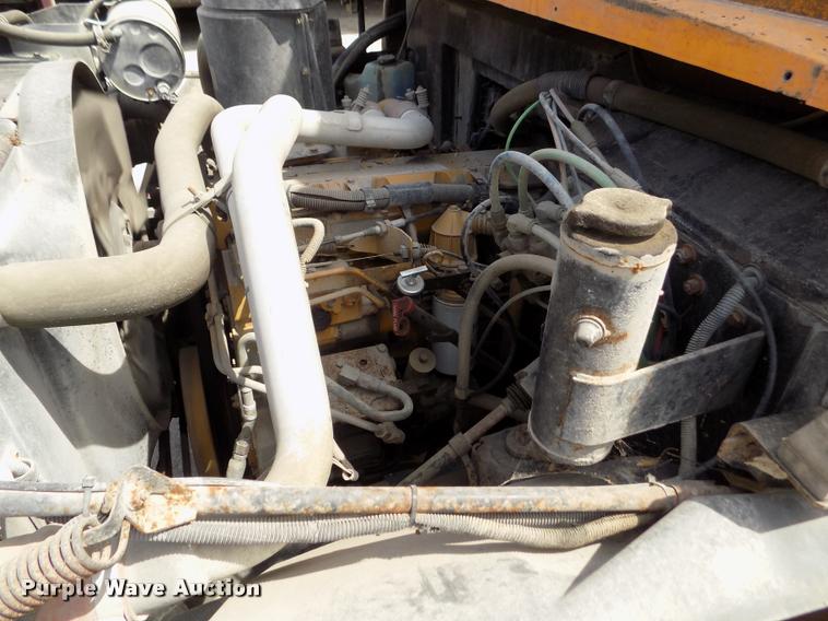 image for item DA0698 1996 Chevrolet school bus