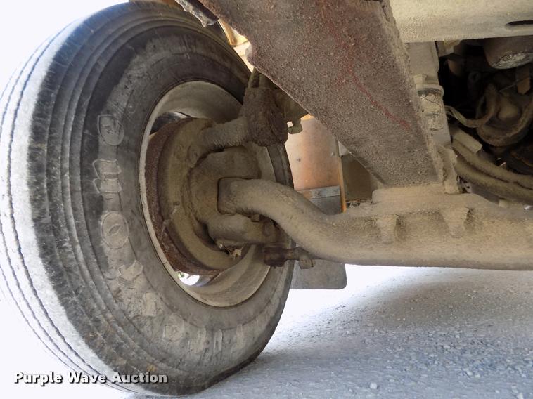 image for item DA0698 1996 Chevrolet school bus