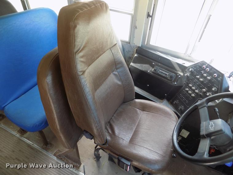 image for item DA0699 1997 Chevrolet school bus