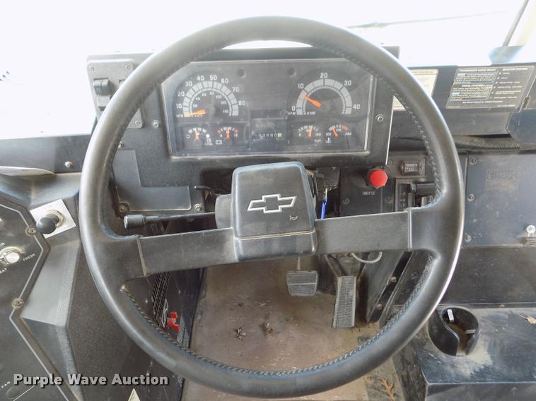 image for item DA0699 1997 Chevrolet school bus