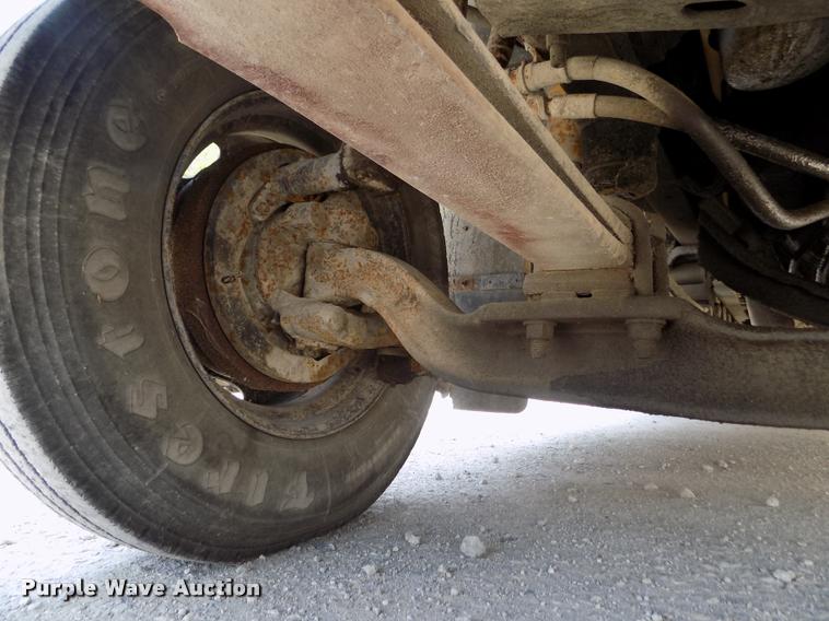 image for item DA0699 1997 Chevrolet school bus