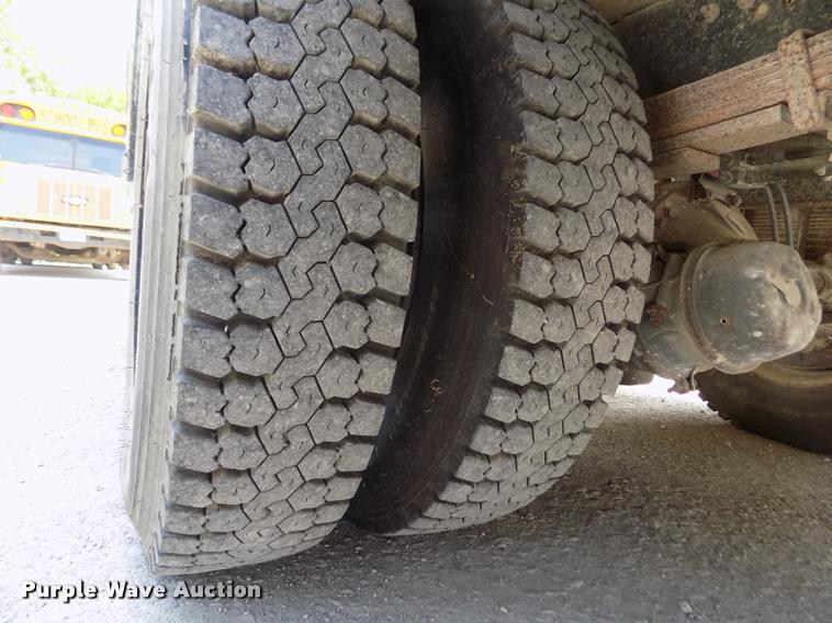 image for item DA0699 1997 Chevrolet school bus