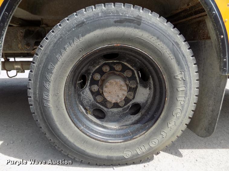 image for item DA0699 1997 Chevrolet school bus