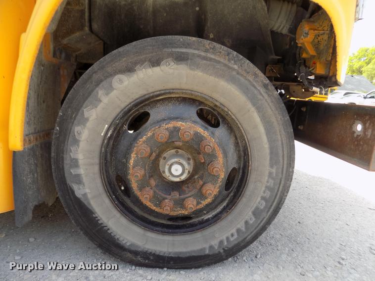 image for item DA0699 1997 Chevrolet school bus