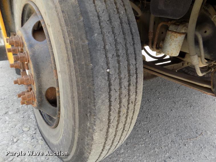 image for item DA0699 1997 Chevrolet school bus