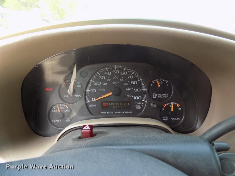 image for item DA0700 2003 Chevrolet Astro van