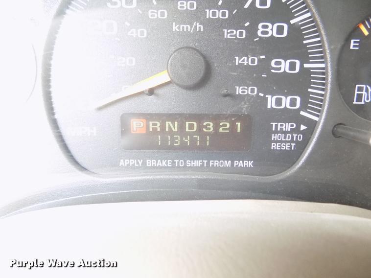 image for item DA0700 2003 Chevrolet Astro van