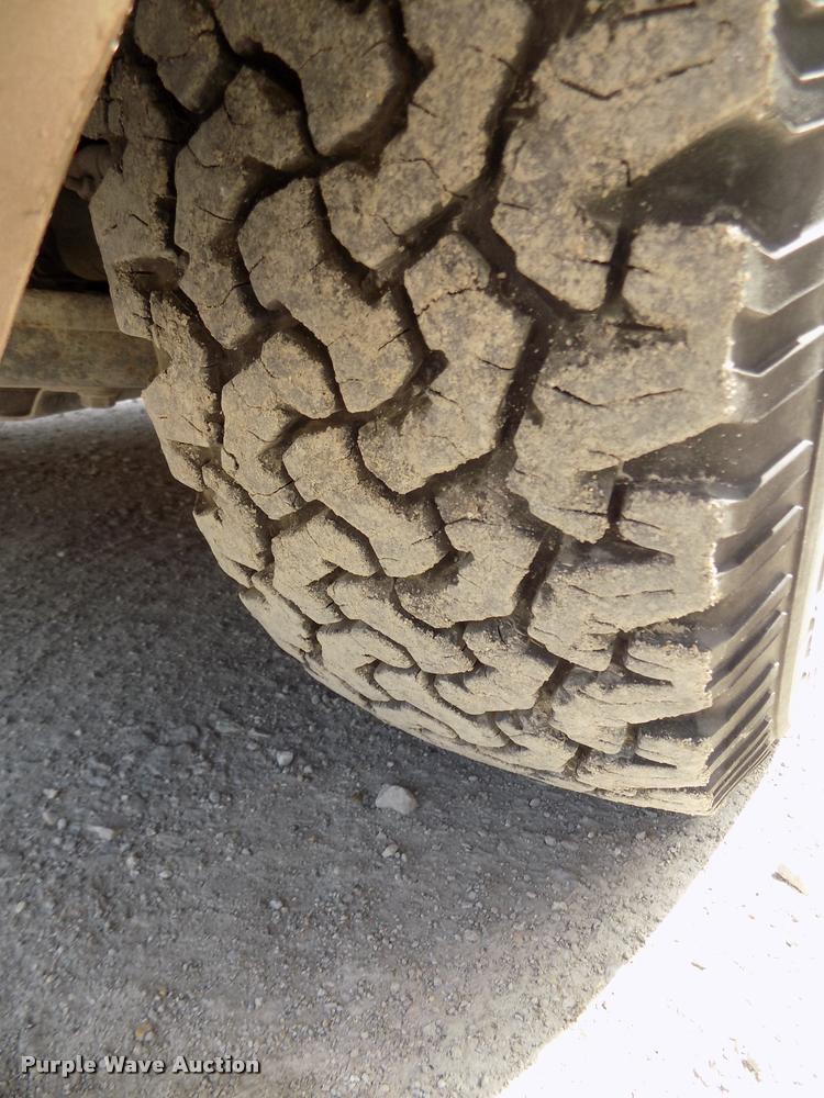 image for item DA0700 2003 Chevrolet Astro van