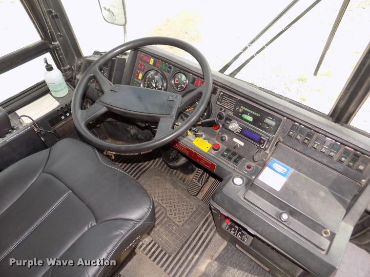 image for item DA0705 1995 Setra S215HDH coach bus