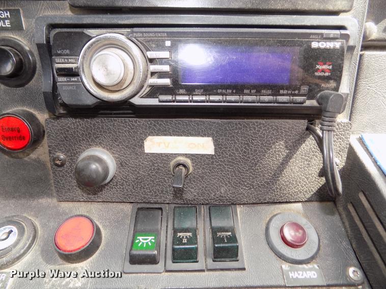 image for item DA0705 1995 Setra S215HDH coach bus