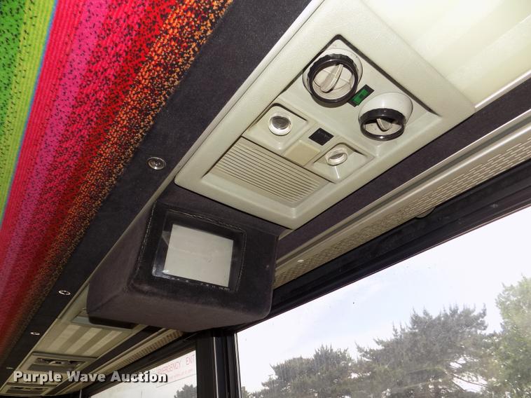 image for item DA0705 1995 Setra S215HDH coach bus