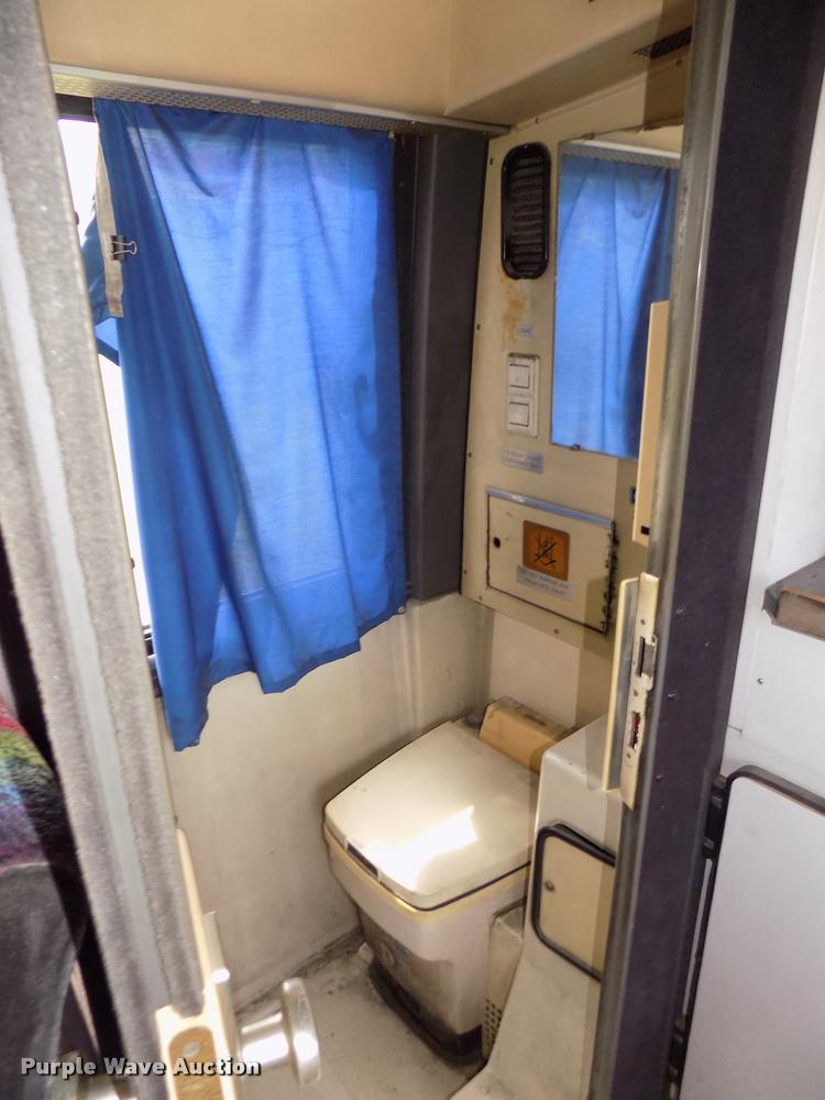 image for item DA0705 1995 Setra S215HDH coach bus