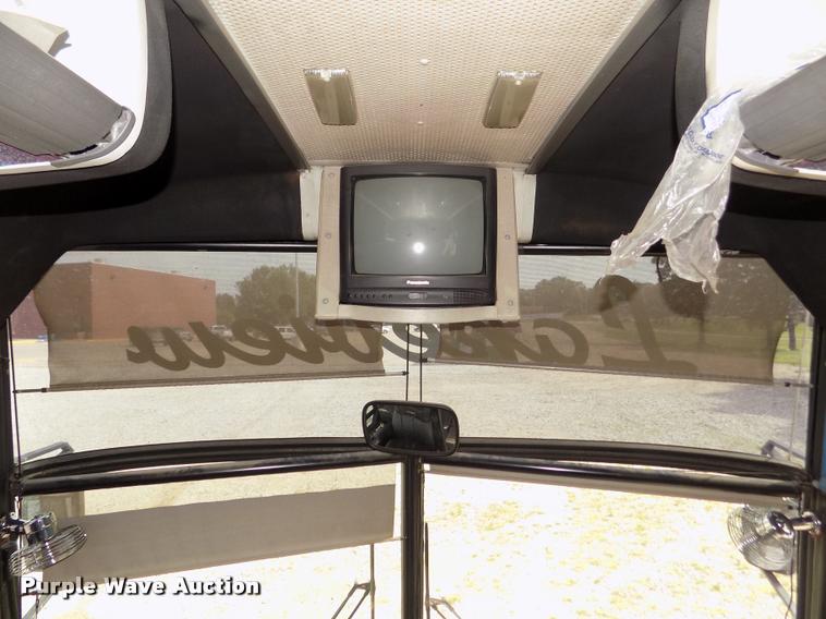 image for item DA0705 1995 Setra S215HDH coach bus