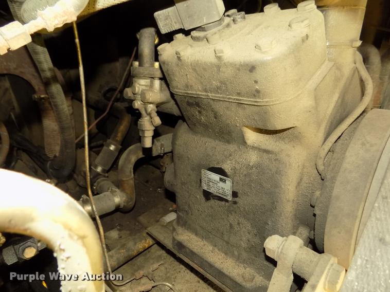 image for item DA0705 1995 Setra S215HDH coach bus