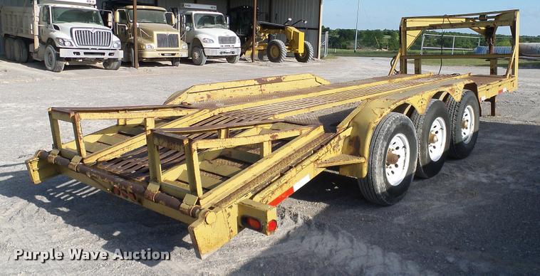 image for item DA6118 1997 Childers equipment trailer