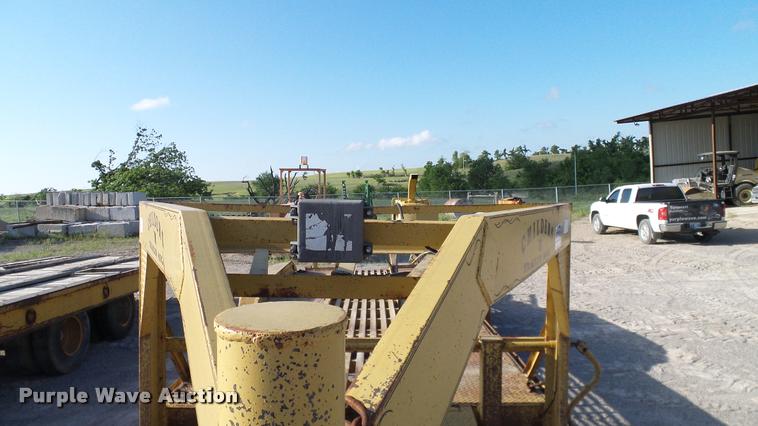 image for item DA6118 1997 Childers equipment trailer