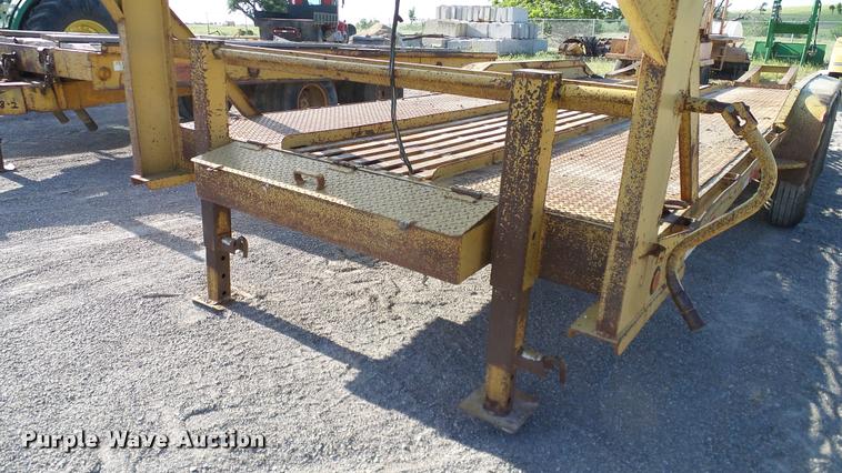 image for item DA6118 1997 Childers equipment trailer