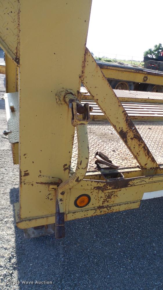 image for item DA6118 1997 Childers equipment trailer