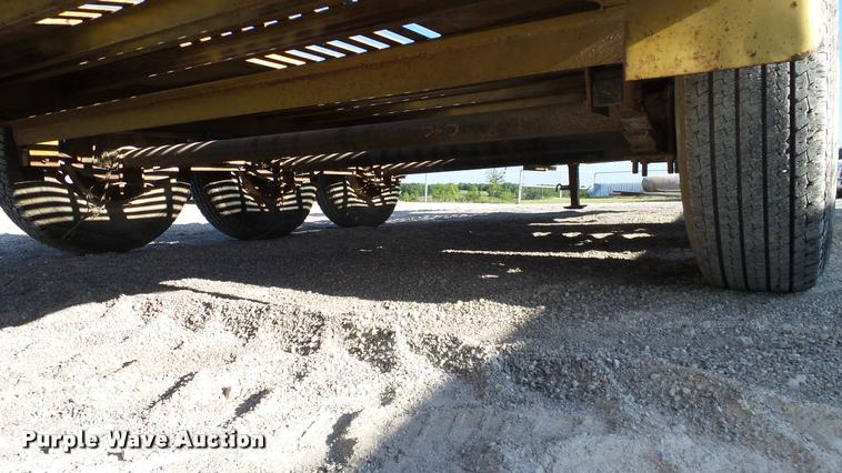 image for item DA6118 1997 Childers equipment trailer